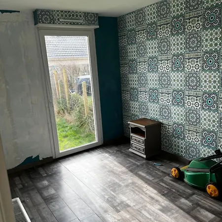 Maison En Travaux Bientot Disponible Alloggio in famiglia